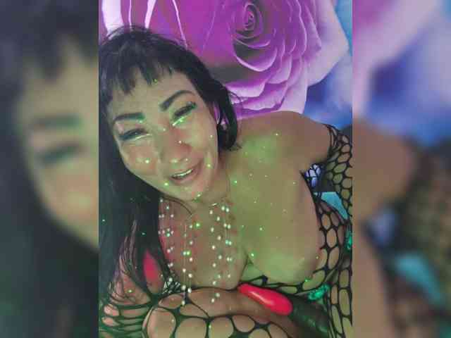 xxxDirtyBitchxxx webcam