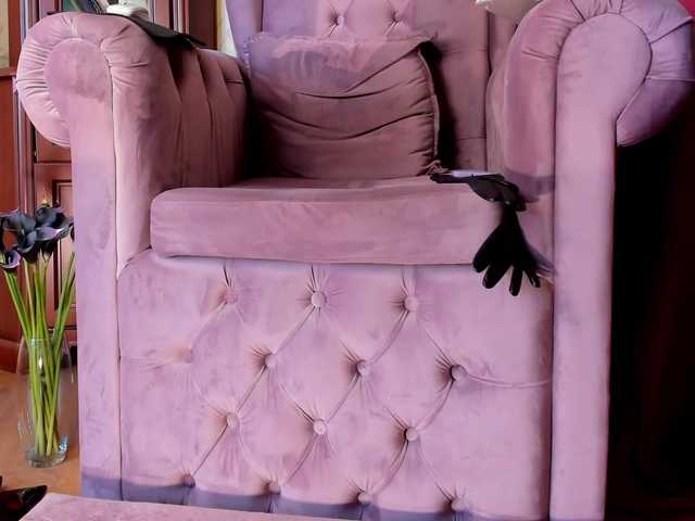 LadyLeather