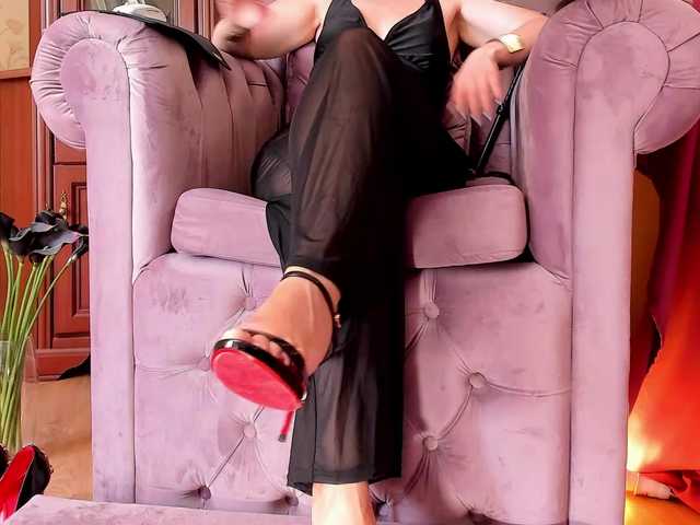 LadyLeather