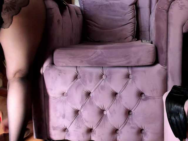 LadyLeather
