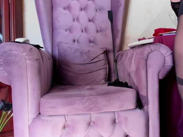 LadyLeather live webcam show