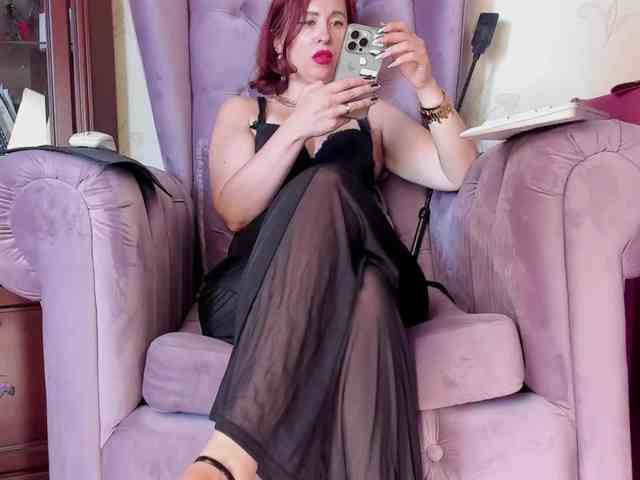 MistressLilla Live Webcam on BongaCams