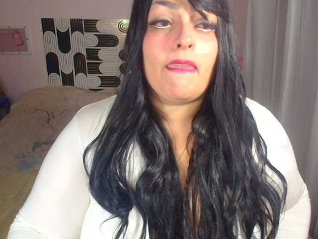 SexySamantha888 live cam on BongaCams
