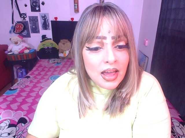 SexySamantha888 live cam on BongaCams