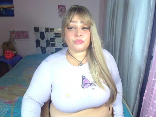 SexySamantha888 live cam on BongaCams