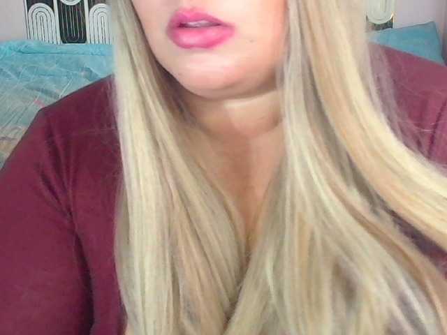 SexySamantha888 live cam on BongaCams
