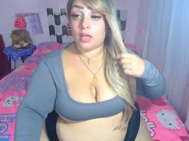 SexySamantha888 SexySamantha888