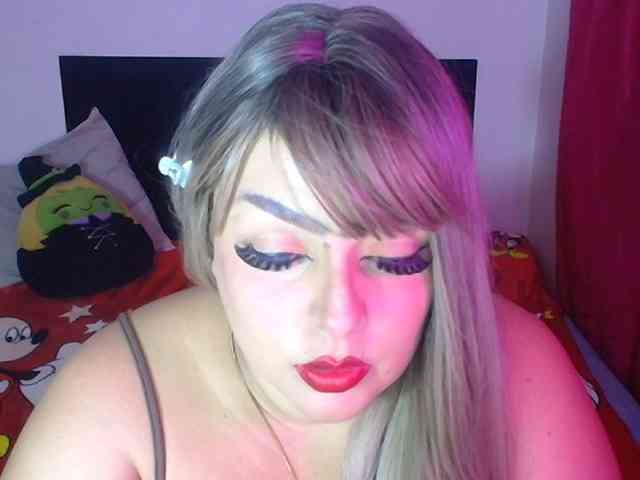 SexySamantha888 Live Webcam on BongaCams