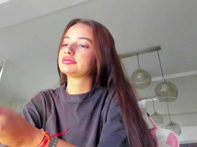 ireneVON live cam on BongaCams