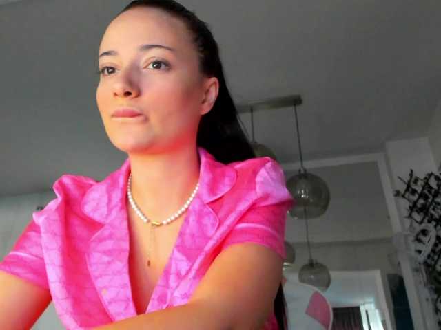 ireneVON's BongaCams show and profile