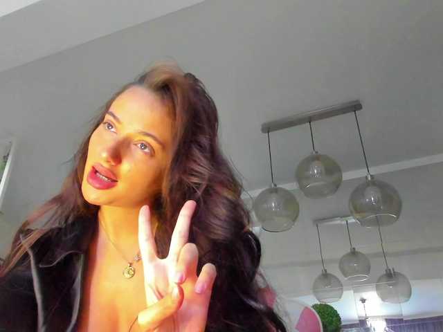 ireneVON live cam on BongaCams