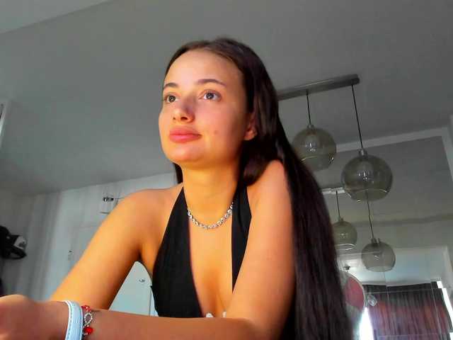 ireneVON live cam on BongaCams