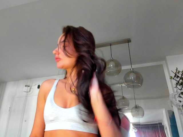 ireneVON live cam on BongaCams