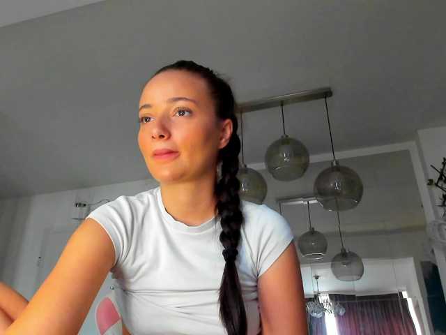 ireneVON live cam on BongaCams