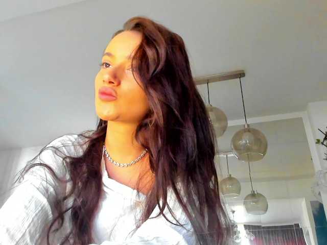 ireneVON live cam on BongaCams