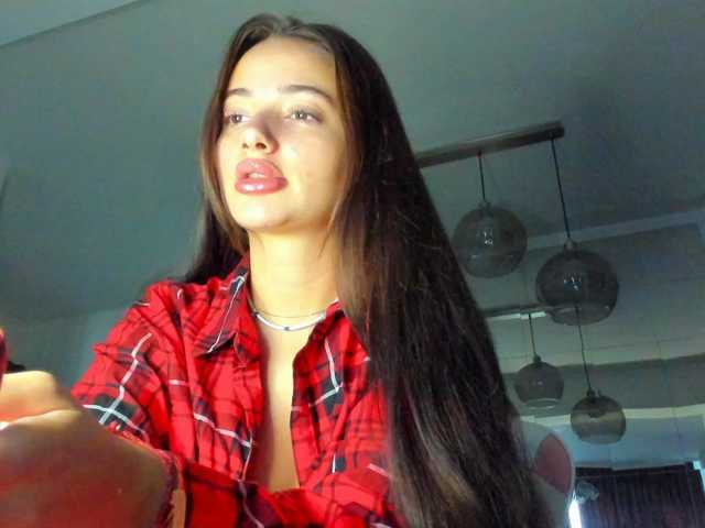 ireneVON live cam on BongaCams