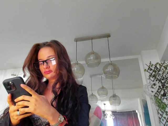 ireneVON live cam on BongaCams