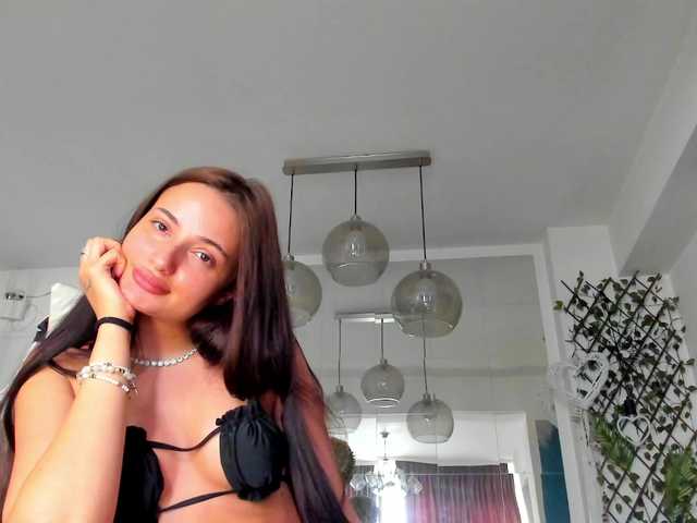 ireneVON live cam on BongaCams