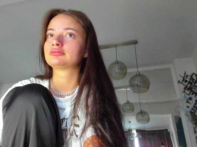 ireneVON live cam on BongaCams
