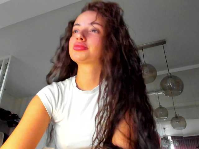 ireneVON live cam on BongaCams