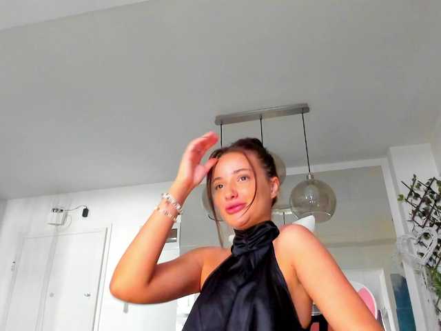 ireneVON live cam on BongaCams