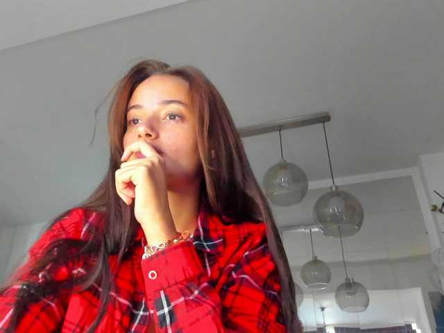 ireneVON, en directo ahora en BongaCams