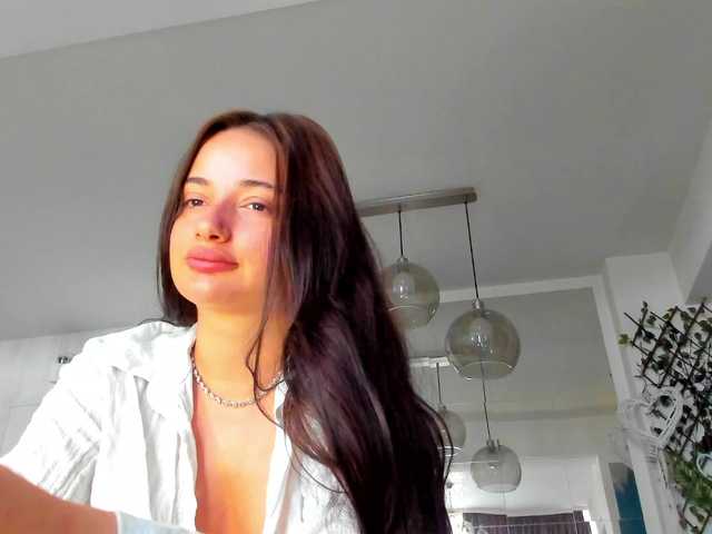 ireneVON live cam on BongaCams