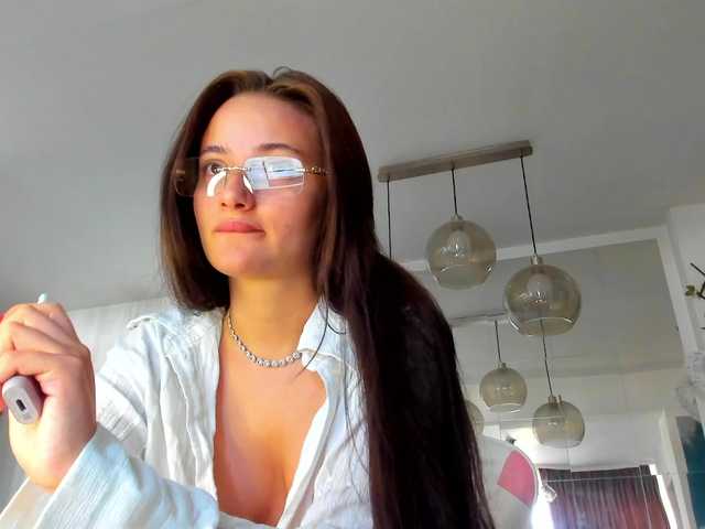 ireneVON live cam on BongaCams