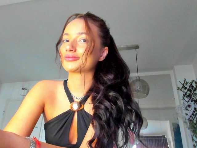 ireneVON live cam on BongaCams