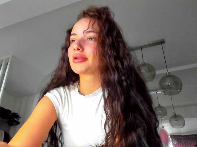 ireneVON live cam on BongaCams