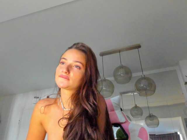 ireneVON live cam on BongaCams
