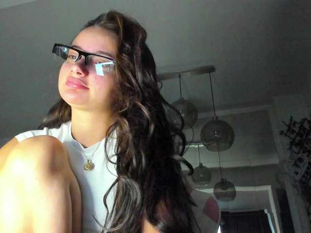 ireneVON live cam on BongaCams