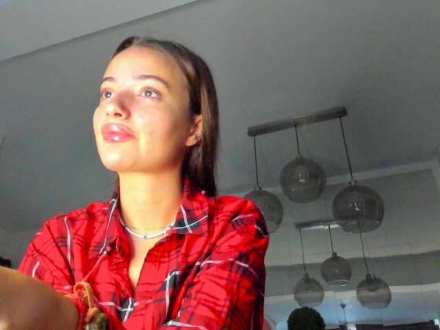 ireneVON live cam on BongaCams