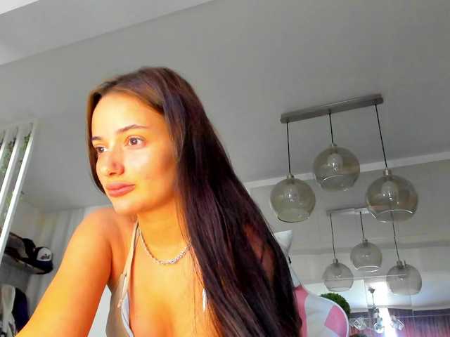 ireneVON live cam on BongaCams