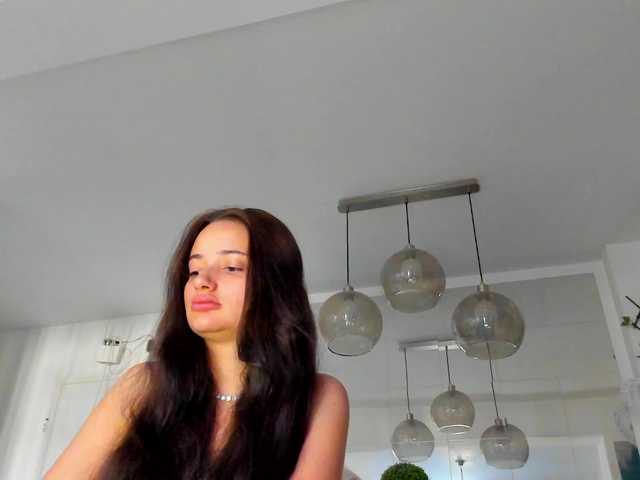ireneVON live cam on BongaCams