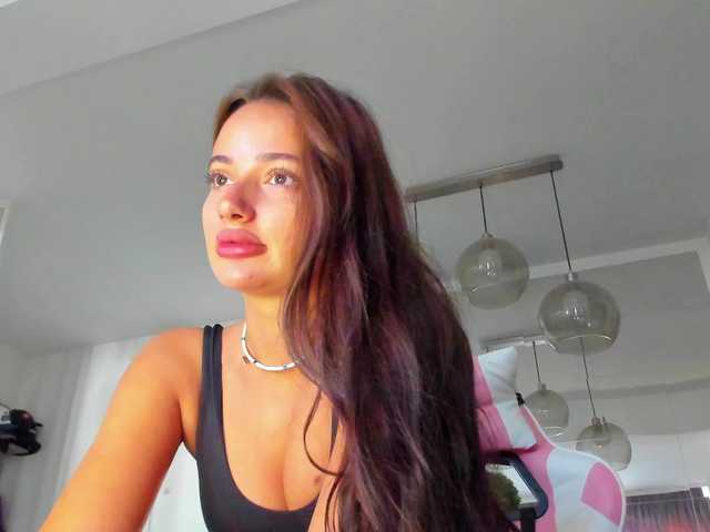 ireneVON live cam preview