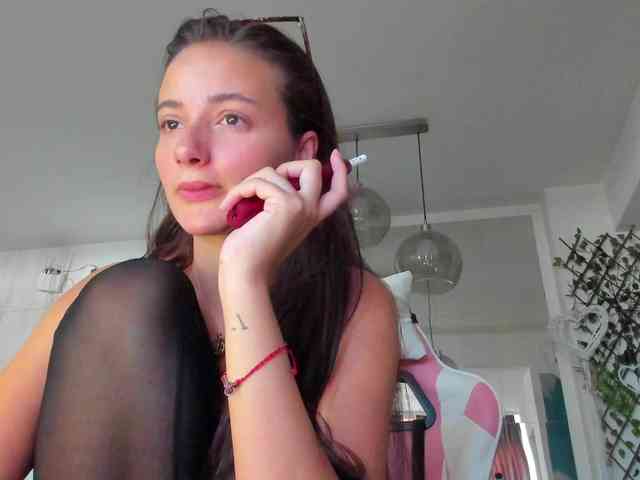flirt chat room IreneVON