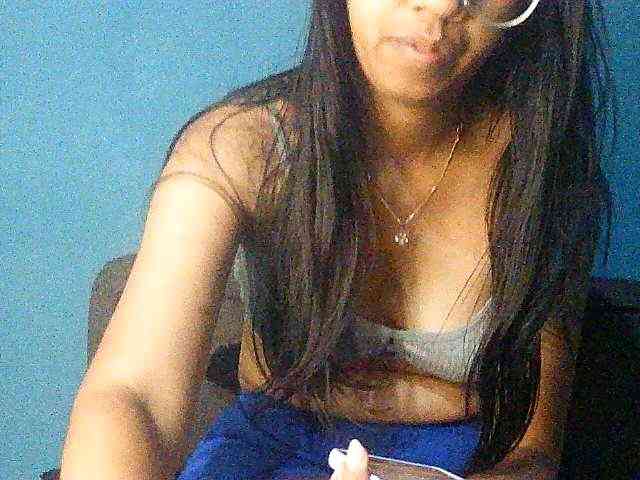 Michou_Caren webcam