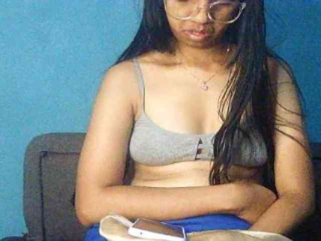 Michou_Caren webcam