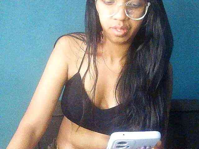 Michou_Caren webcam