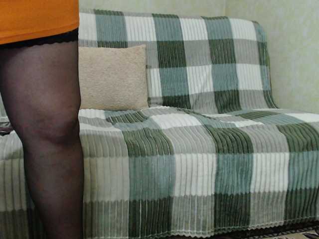 Yagodka-mmm live cam on BongaCams