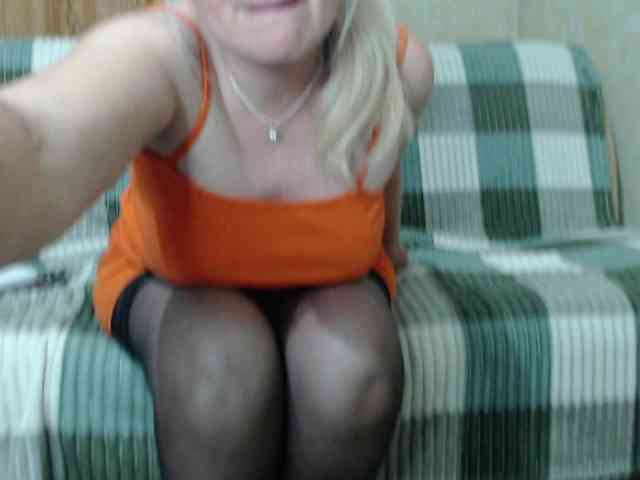 Yagodka-mmm webcam