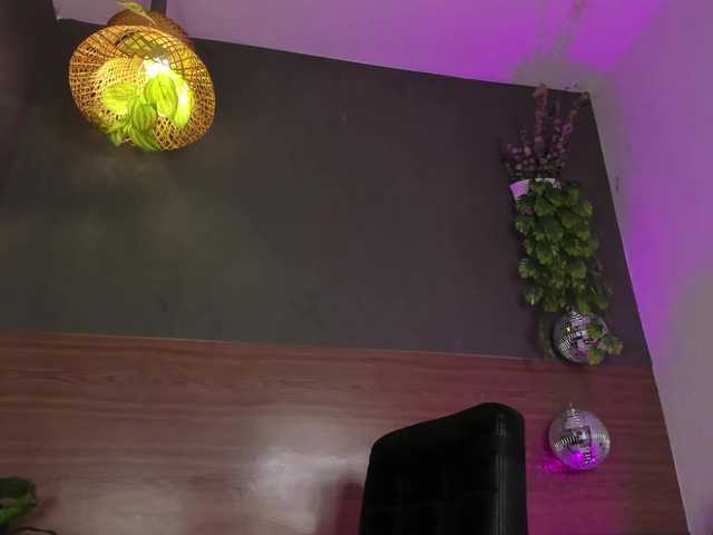 GinebraFox's BongaCams show and profile