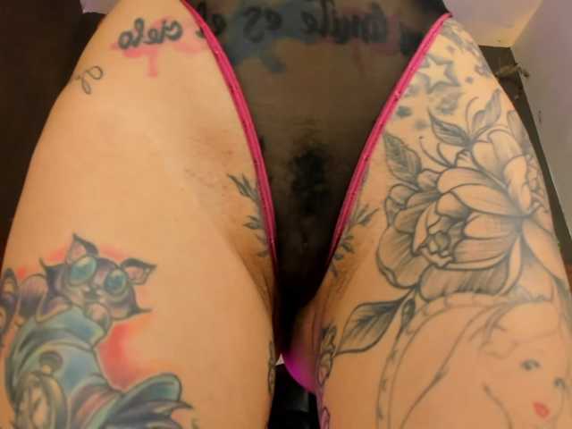 GinebraFox live cam on BongaCams