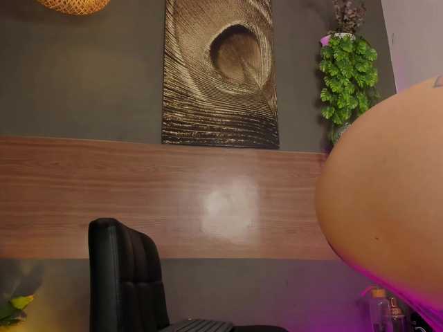 GinebraFox live cam on BongaCams