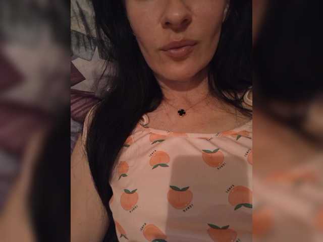 Mikki88K live cam on BongaCams