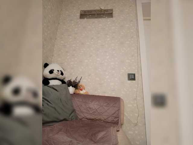 Mikki88K's BongaCams show and profile