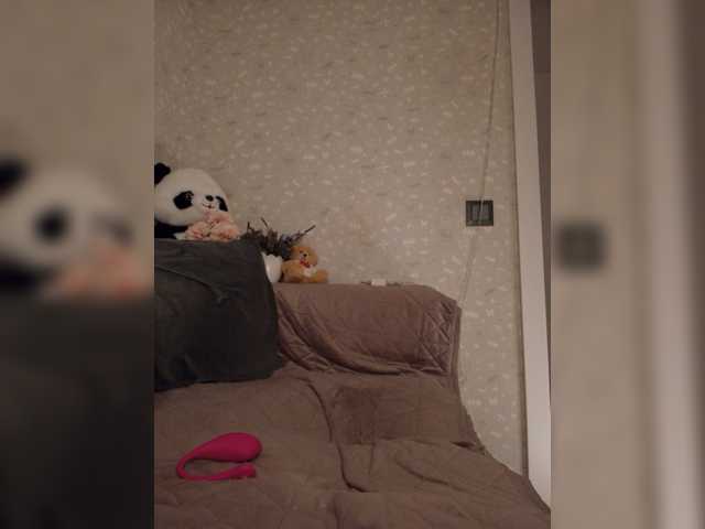 Black_chick live cam preview