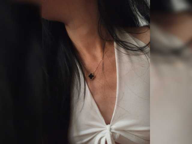 Mikki88K live cam on BongaCams