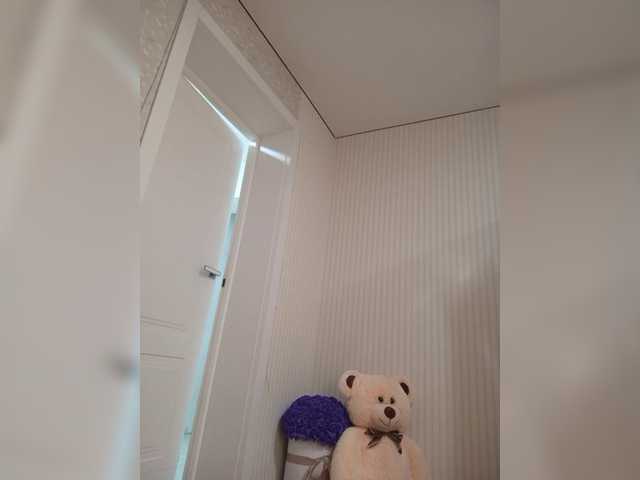 Mikki88K live webcam show